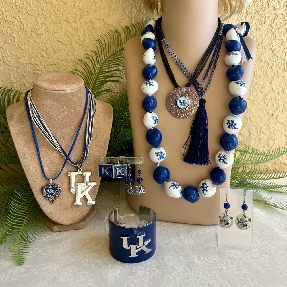 UK blue/white jewelry set